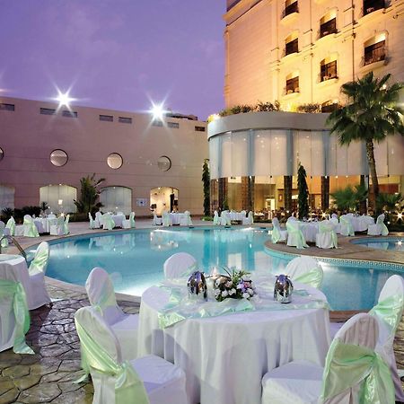 Movenpick Hotel Jeddah Exterior photo